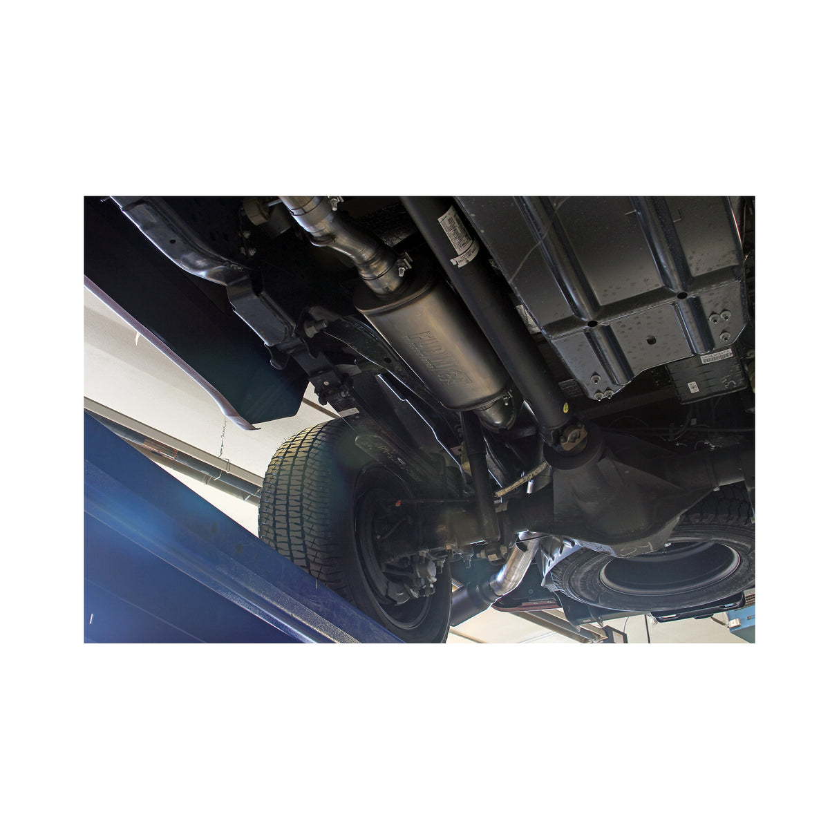 Flowmaster Flow FX Cat-Back Exhaust System - 717943