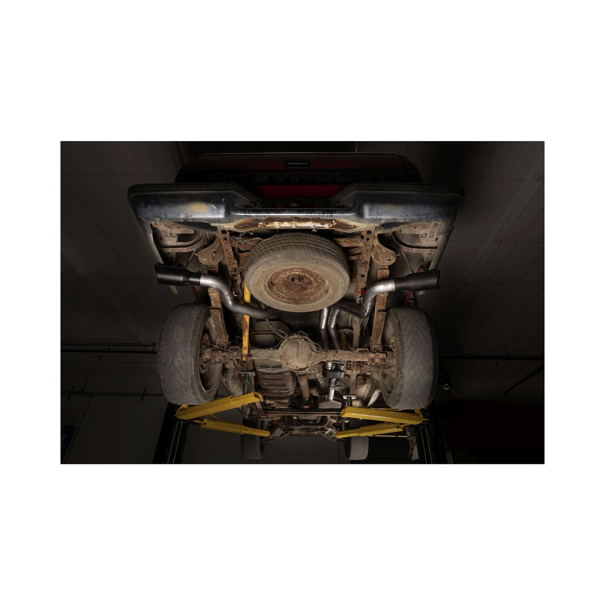 Flowmaster Outlaw Cat-back Exhaust System - 818192