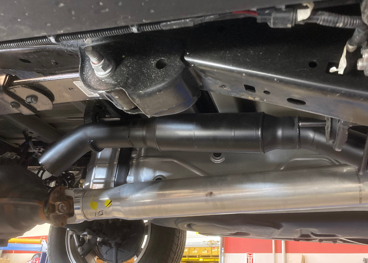 Flowmaster Outlaw Extreme Cat-Back Exhaust System - 818118