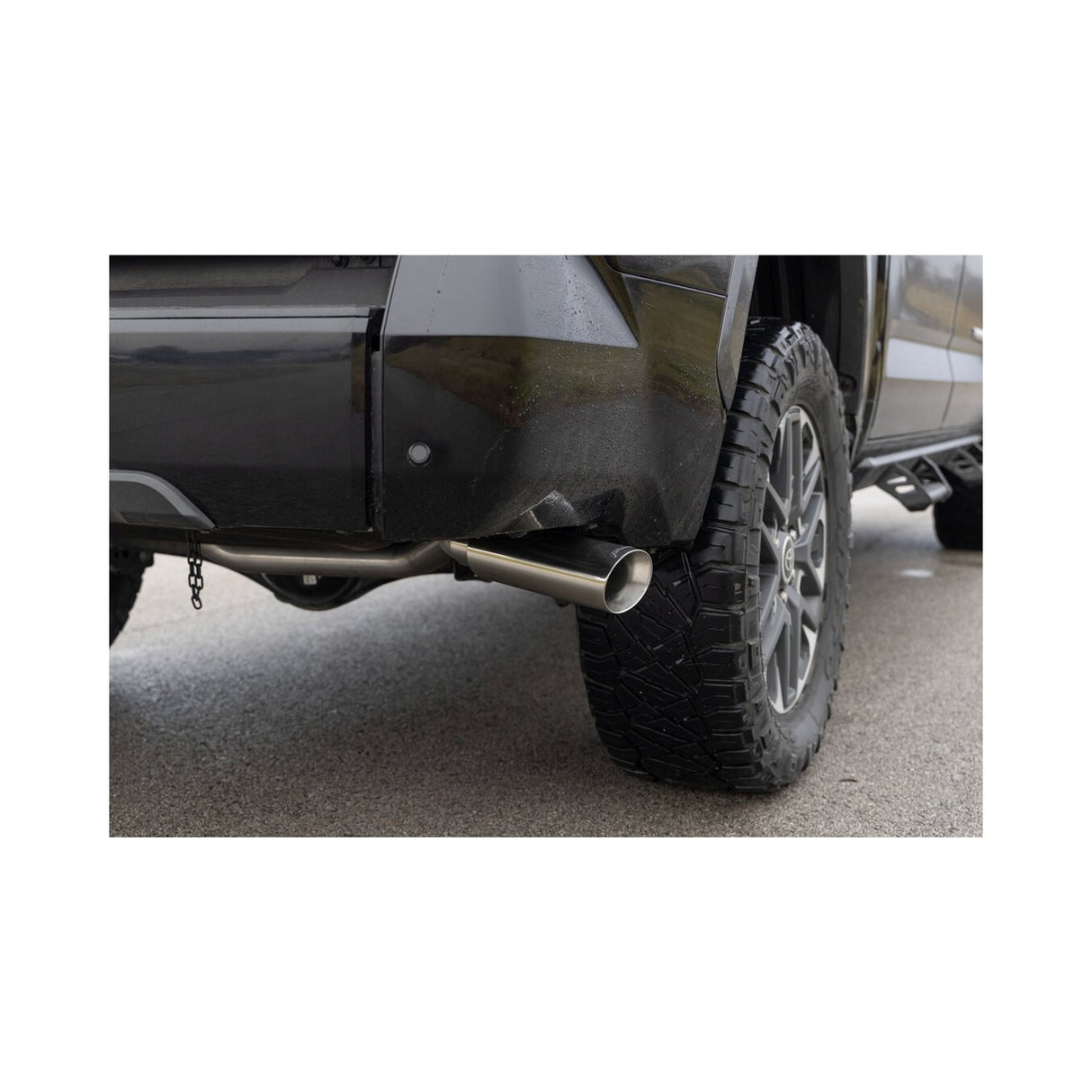 Flowmaster American Thunder Cat-Back Exhaust System - 818140