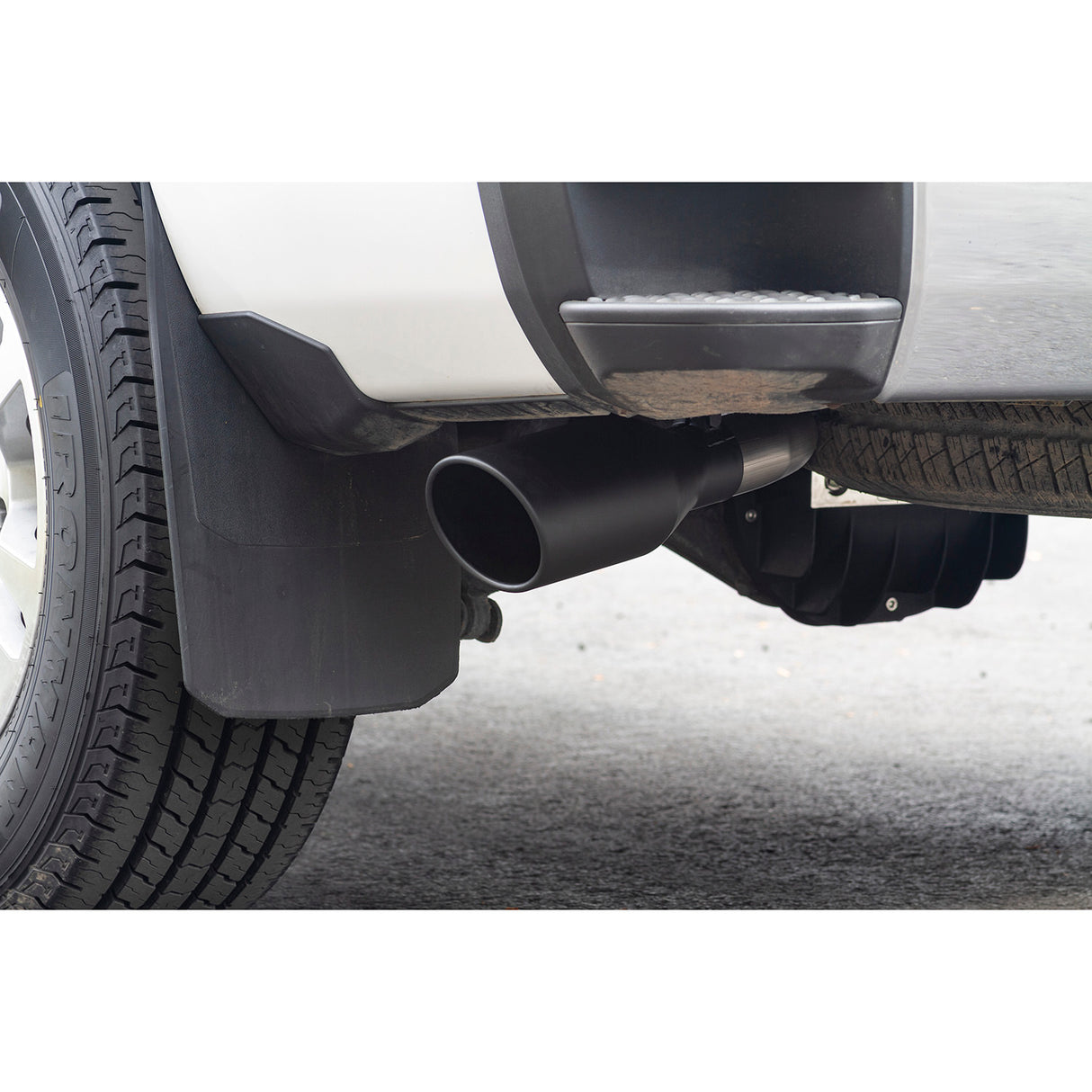 Flowmaster Flow FX Cat-Back Exhaust System - 717869