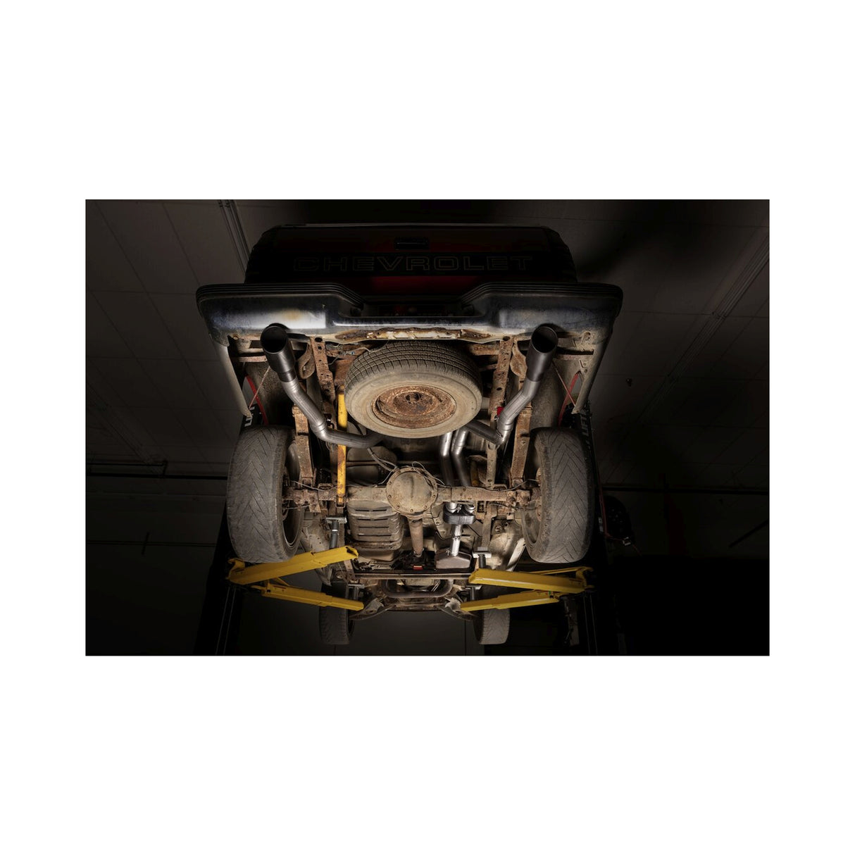 Flowmaster Outlaw Cat-back Exhaust System - 818192