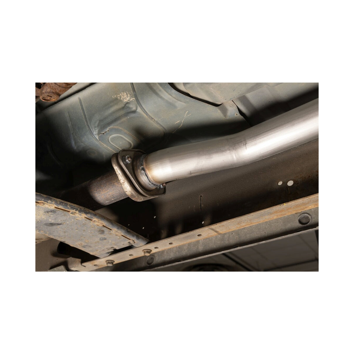 Flowmaster Outlaw Cat-back Exhaust System - 818191