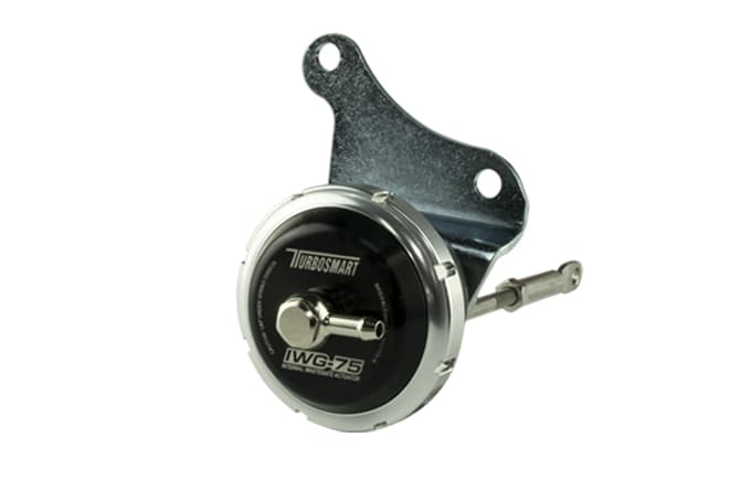 Turbosmart IWG75 Nissan TD42T Kit 7 PSI - TS-0615-5072