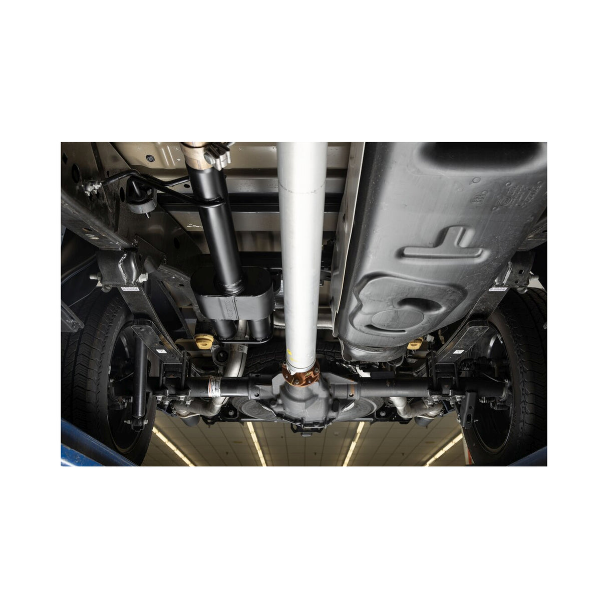 Flowmaster Outlaw Direct Fit Muffler - 818171