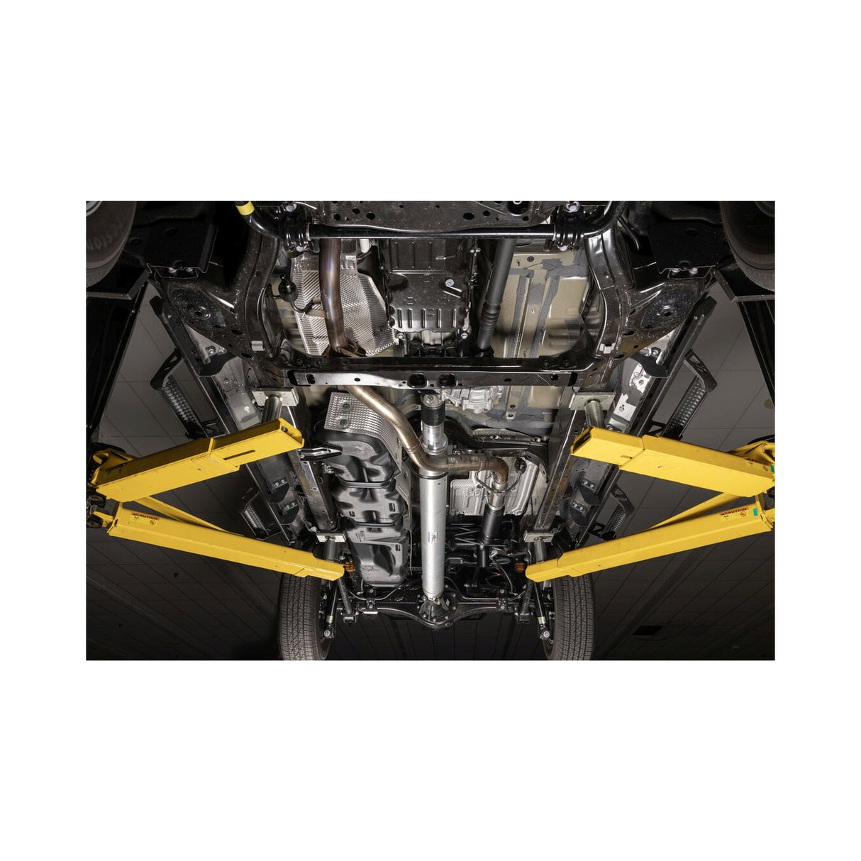 Flowmaster Outlaw Extreme Cat-back Exhaust System - 818177