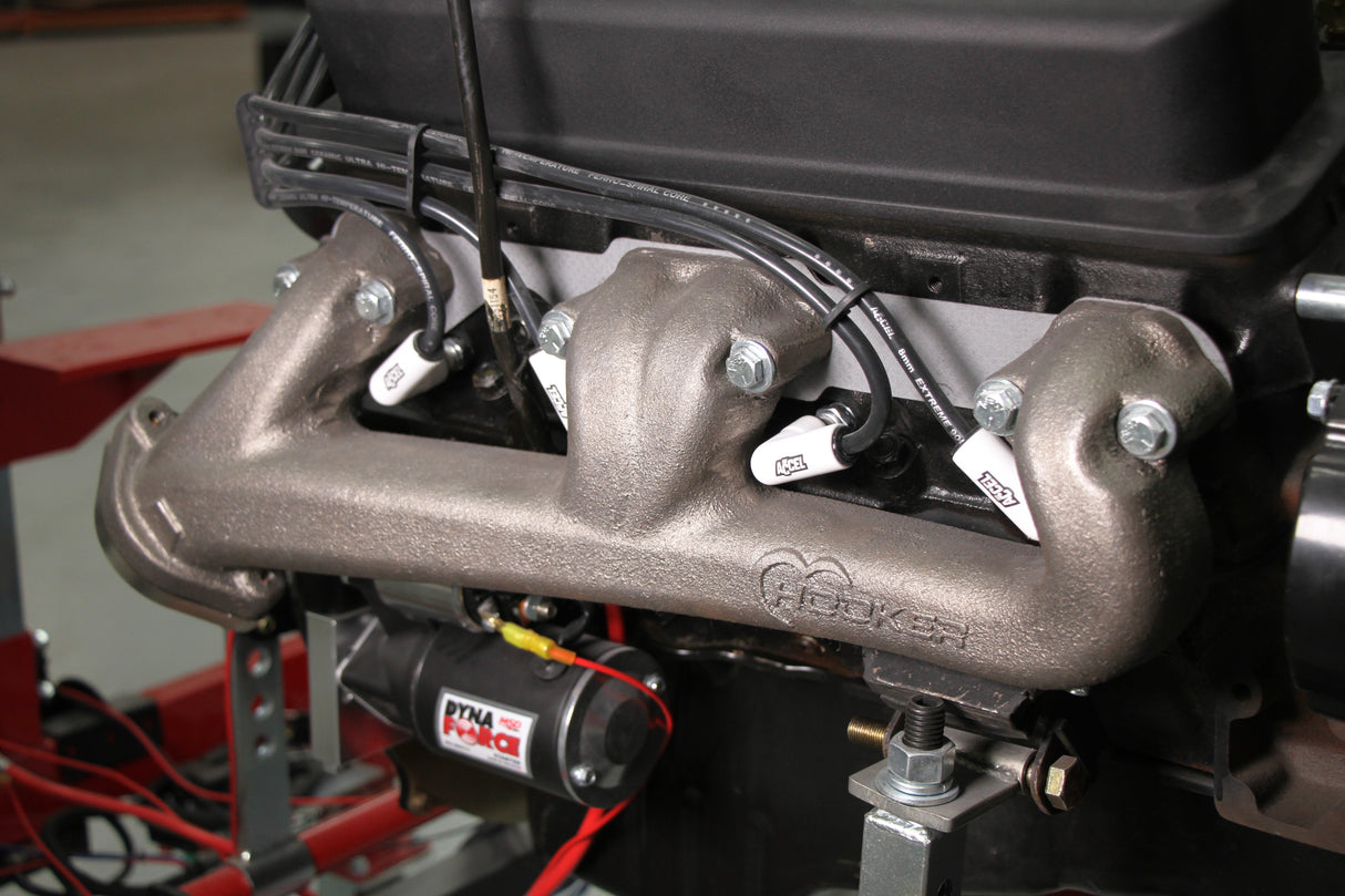 Hooker Small Block Chevrolet Exhaust Manifolds - 8525-1HKR