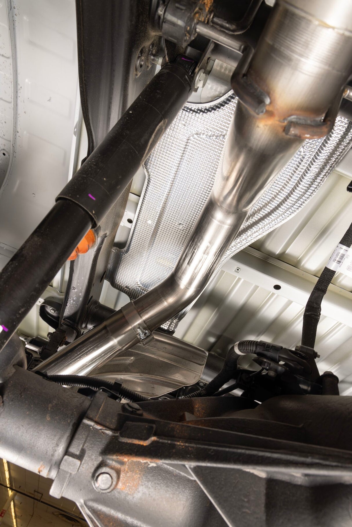 Flowmaster Flow FX Cat-Back Exhaust System - 717927