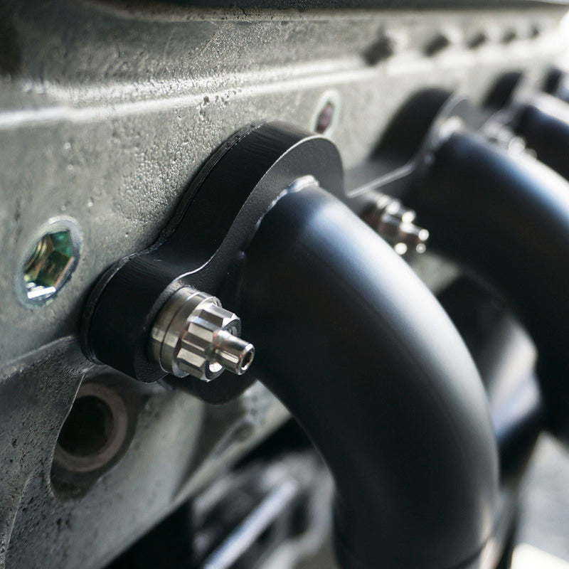 Proflow Exhaust Manifold Stud Kit, Titanium, GM, LS1/LS2/LS3/LSA, For Holden Commodore, M8x1.25 - PFETI-EXSTUD-LS