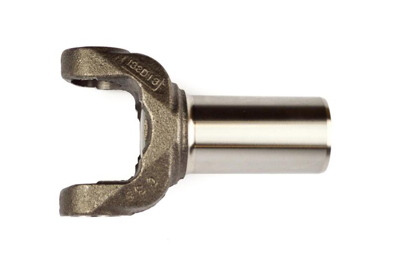 RTS OE, Spicer, 3-3-2431X Transmission Yoke 1350 Cast, GM 32 spline 5.5 in Length, TH400, 4L80E, M-21, M-22, T-5 , Each - RTS-TY332431X