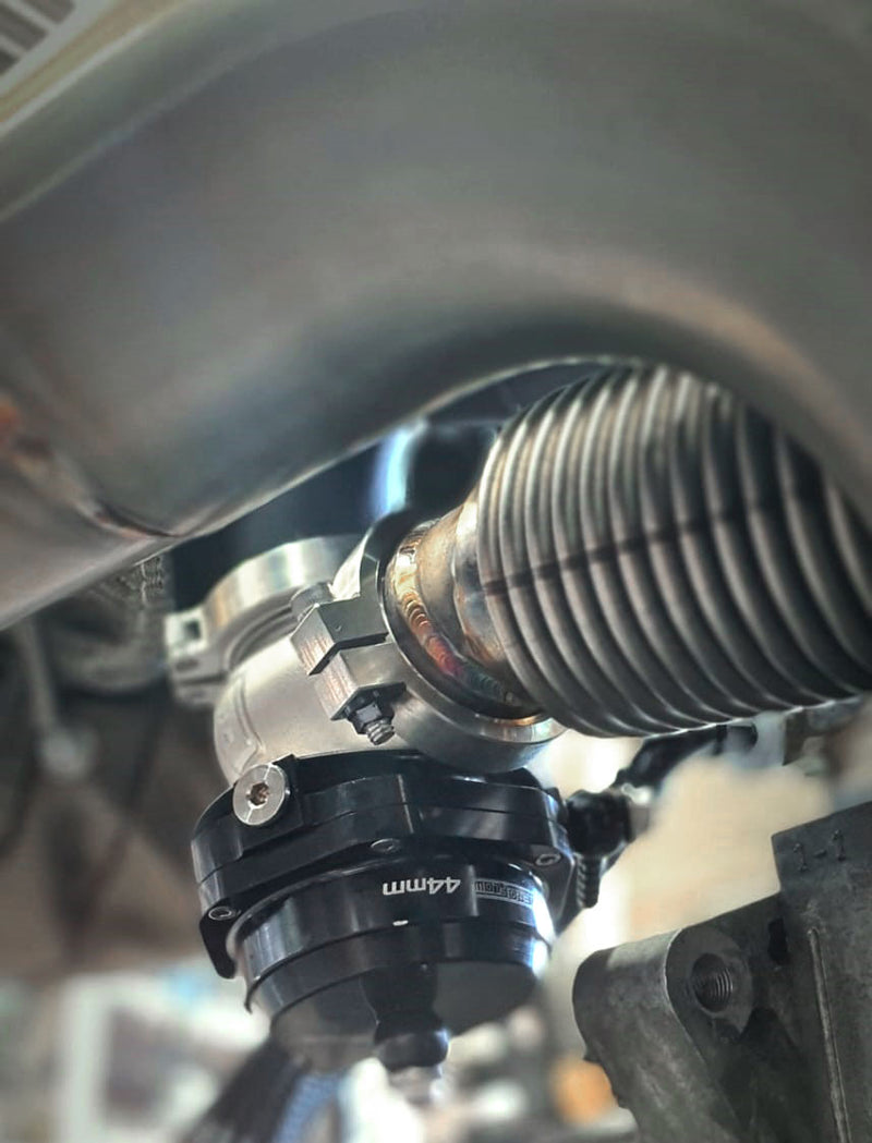 Aeroflow Honda K20/K24 V-Band Turbo Manifold Suits Boosted AF8080-1016 V-Band Flange, Fits Boosted 4849 up to 6862, fits 44mm External Wastegate (AF8205-2600)