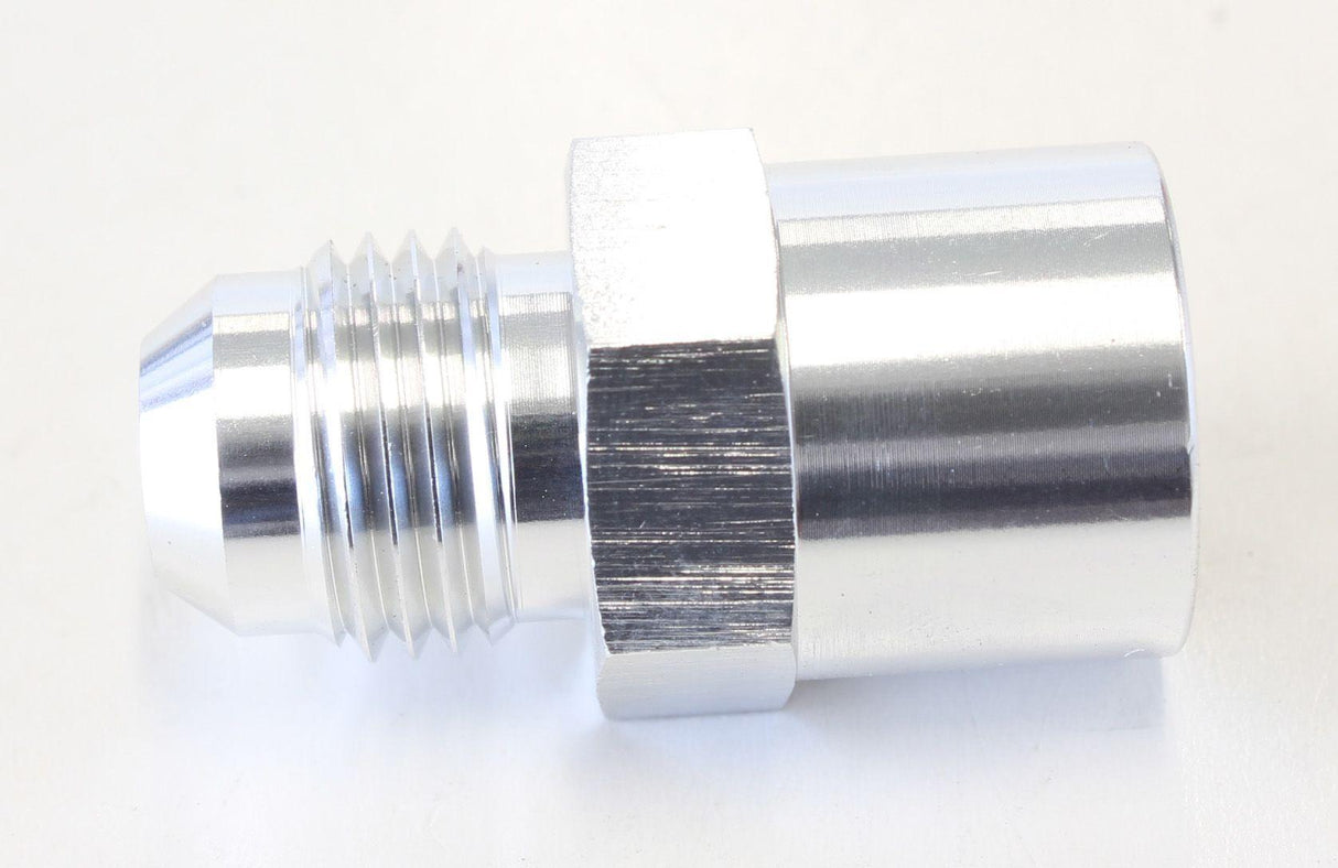 Aeroflow Metric Female O-Ring Seal to AN Adapter M14 x 1.5 to -6AN (AF711-06S) AF711-06S