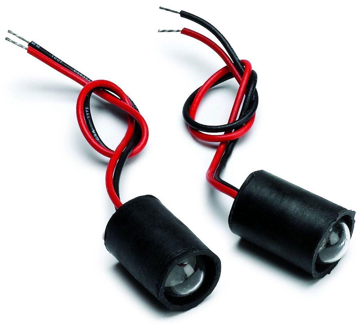 AutoMeter Replacement Bulb and Socket (AU2388) AU2388